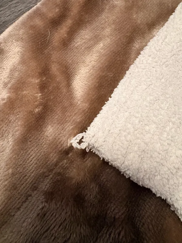 Tommy Bahama Sweater - Image 4