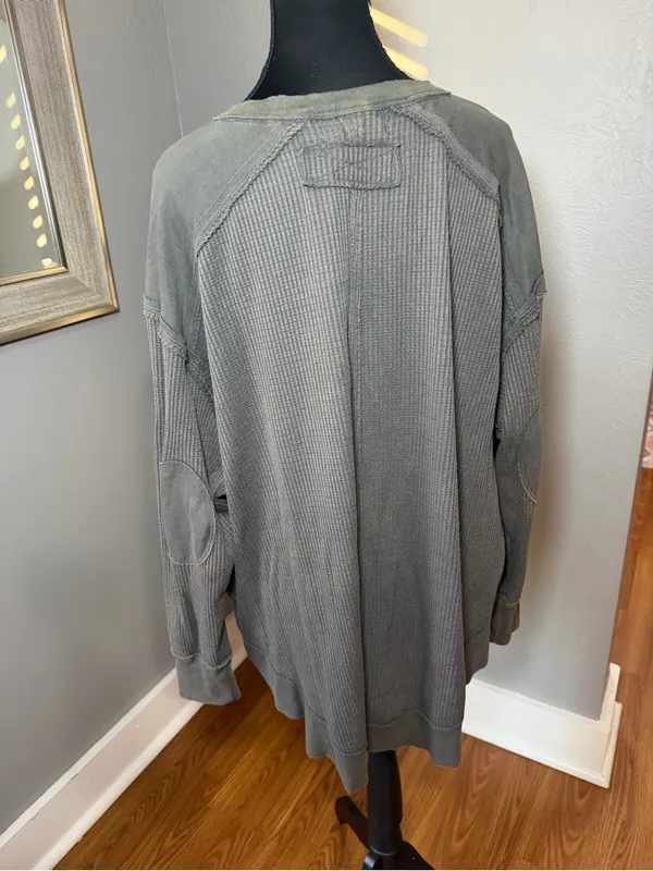 We The Free Owen Waffle Knit V Neck Boho Elbow Patch Top Grey Small. - Image 5