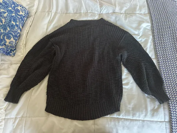 American Eagle Outfitters Black Sweater - Image 2