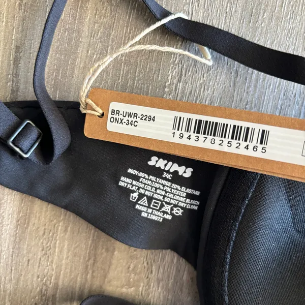 New Skims Bra 34C - Image 3