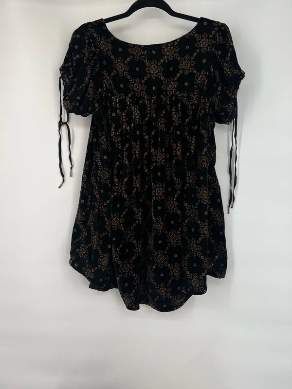 Free People We The Free Black Velvet Floral Babydoll Mini Puff Sleeve Boho Dress - Image 4