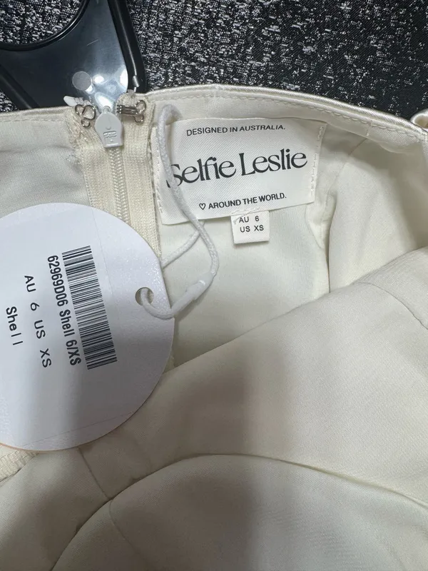 Selfie Leslie Dress - Image 4