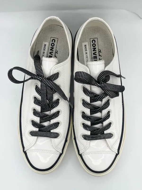Converse unisex Chuck 70 low top patent leather white sneakers with red soles - Image 14