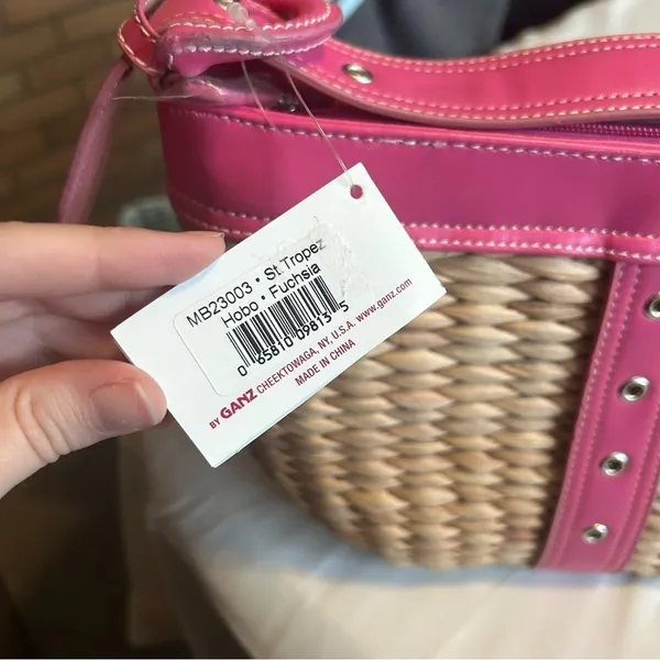 NWT Maggie B St Topaz Hobo Woven Straw Basket Shoulder Bag Fuchsia Pink - Image 3