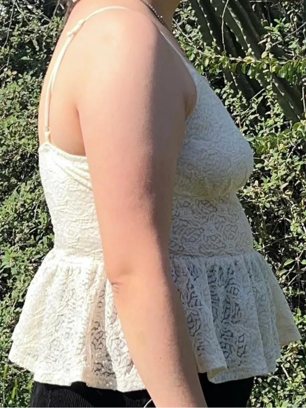 Cream lace peplum camisole top - Image 4