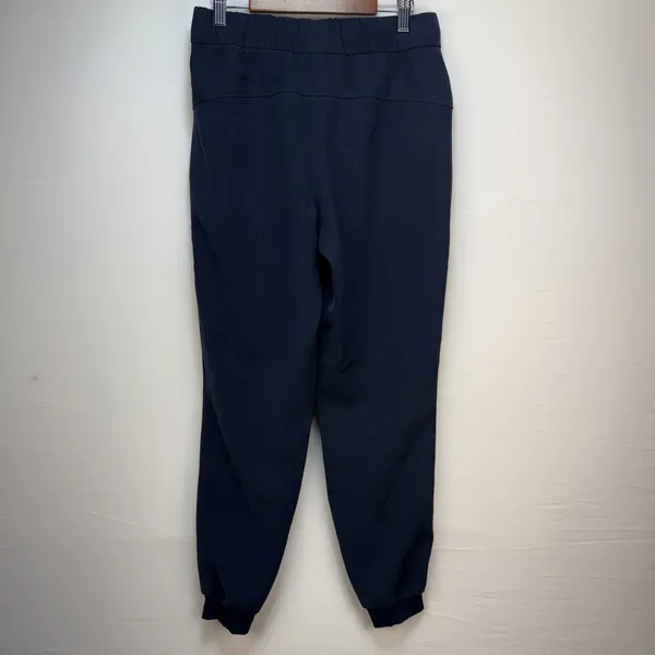 Lululemon Womens On The Fly Jogger Size‎ 4 True Navy Travel Woven Pockets - Image 4