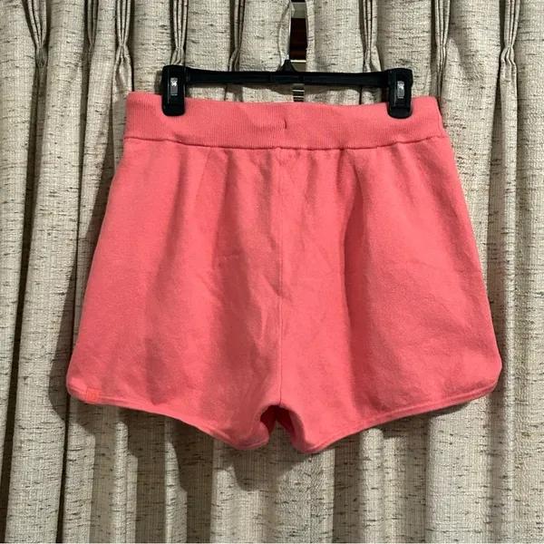 Lululemon Cotton-Cashmere Knit High Rise Shorts - 8 - Image 4