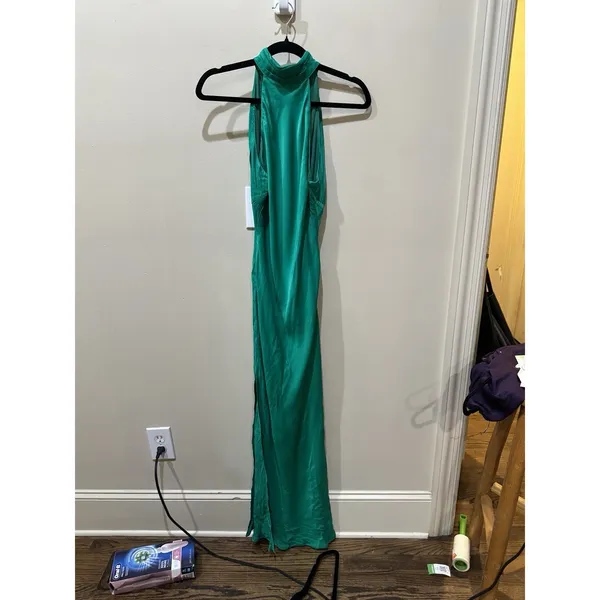 MESHKI Claire Satin Drape Back Maxi Dress in emerald green Size Medium - Image 4
