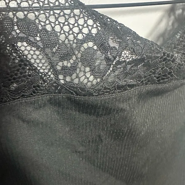 Gilligan & O'Malley Black Lace Trim Bodysuit M New - Image 3