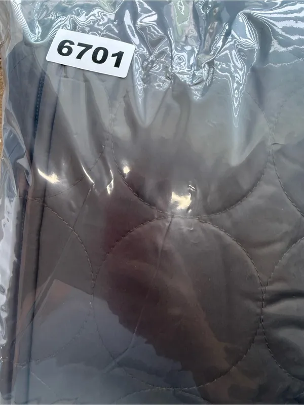 Patagonia women’s mor parka in olive‎ green size small - Image 6