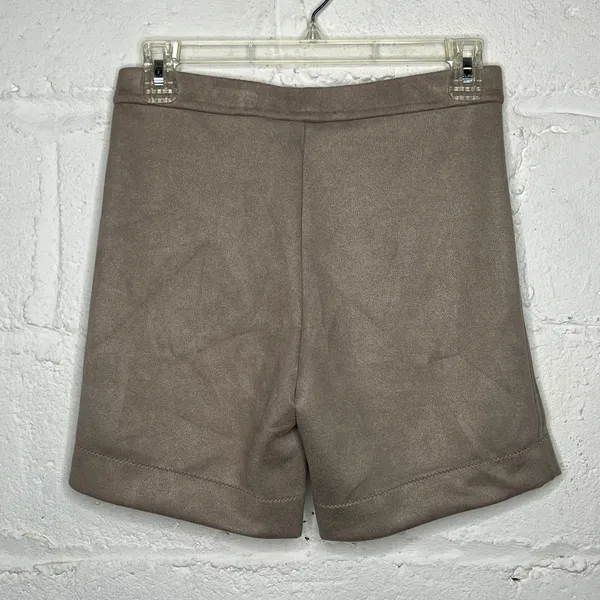 Shan Women's Vegan Suede Bike Shorts Sahara Tan Size 4 Made in Canada‎ - Image 3
