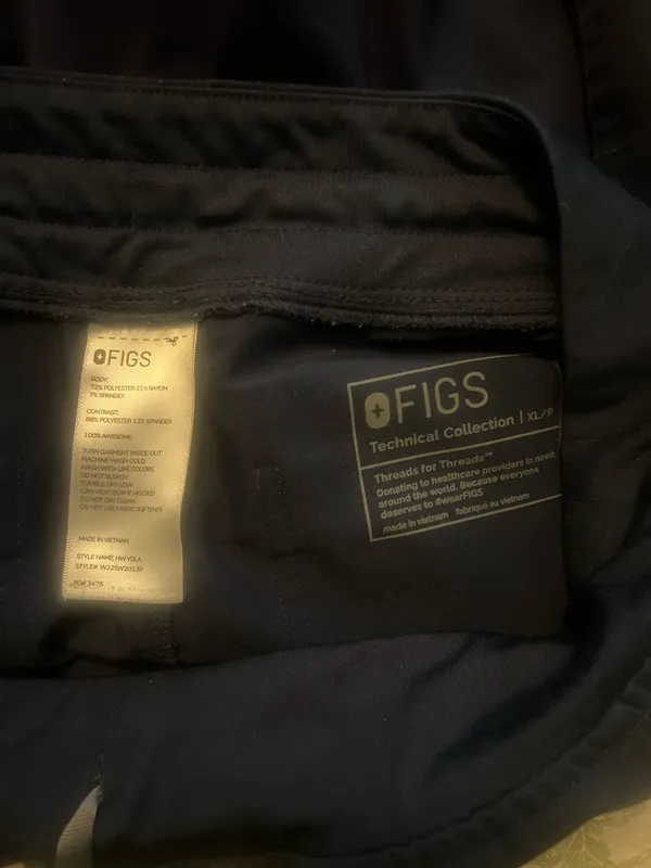 Figs navy cargo pants - Image 4