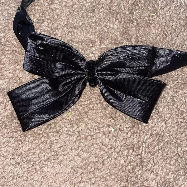 Black Bowtie Headband - Image 2