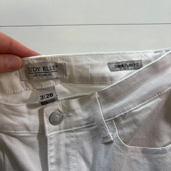 Judy Blue White Super‎ Flare Fit Jeans Size 3/26 High Waist Womenswear - Image 3