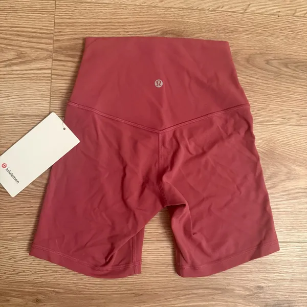 Lululemon Align 6” Short - size 2 (washed mauve) - Image 2