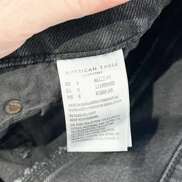 American Eagle High Waisted 90s Bootcut Jeans Black 8 - Image 4