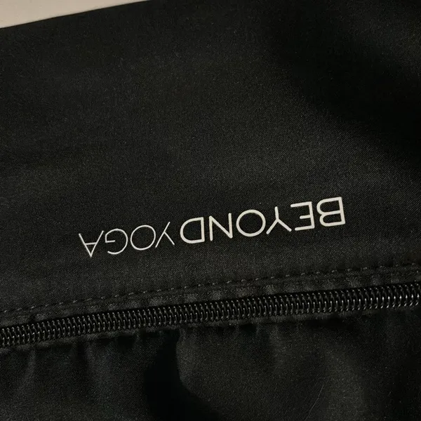 Beyond Yoga Backpackk - Image 2