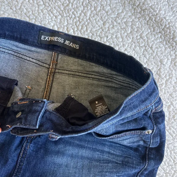 Express navy blue denim mini skirt - Image 2