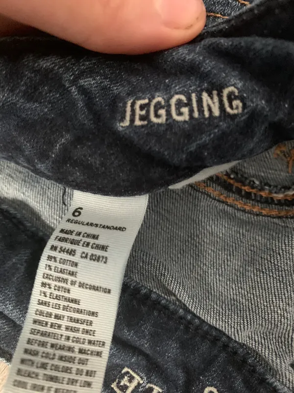 Jeans - Image 2