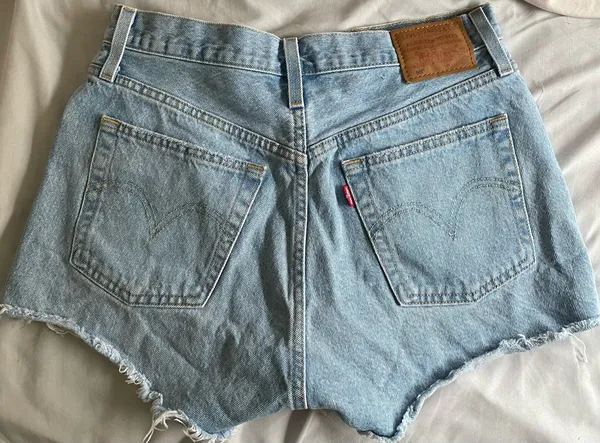 Levi’s Shorts - Image 2