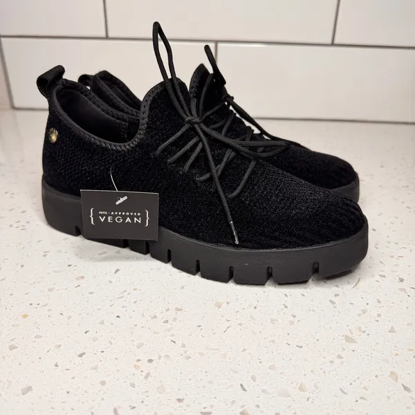 Bernie Mev Cara Women Black Vegan Knit Platform Sneakers‎ Size 38 or 7 NWOT - Image 2