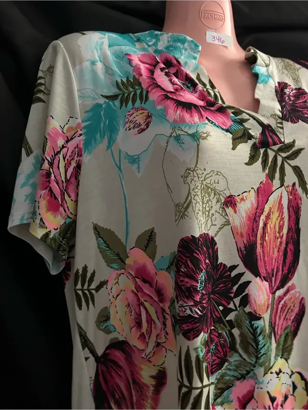Floral V-Neck Short Sleeve Women's Top in Cream Pink & Teal LG - Image 4