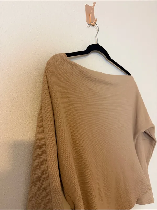 Free People Fuji‎ Thermal top in Pale Camel Size Large NWT - Image 4