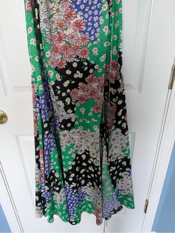 Lulus Bold Beauty Green Multi Floral Print Maxi Dress Size Small - Image 3