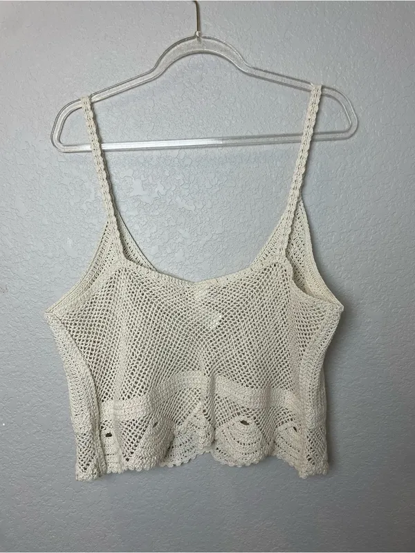 H&M Cream Crochet Camisole Crop Top Size XL - Image 7