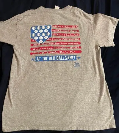 Gildan Graphic T-Shirt - Image 3