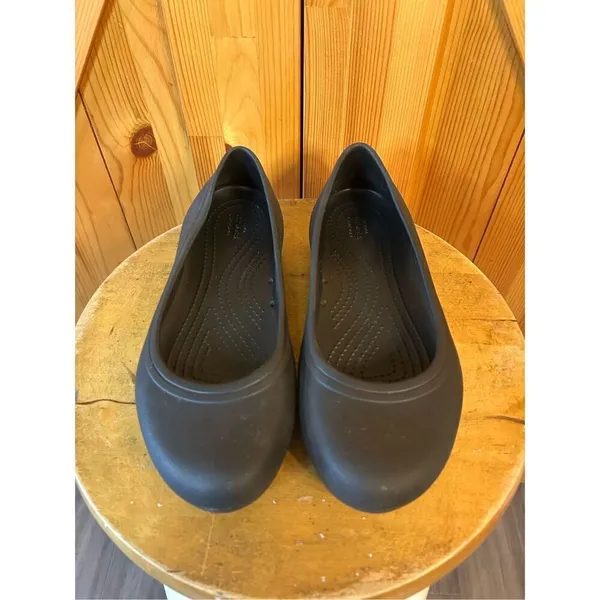 CROCS At Work Iconic Comfort Ballet Flats Black Women's Size 7 Nurse - Image 2