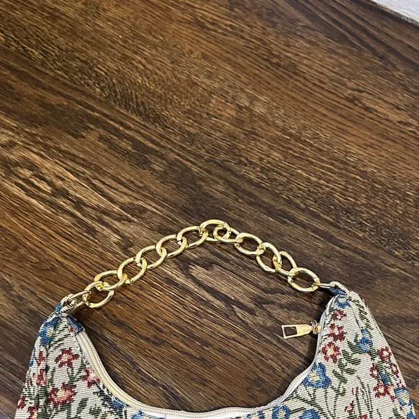 Floral Print Bag with Gold Chain Blue - Image 3
