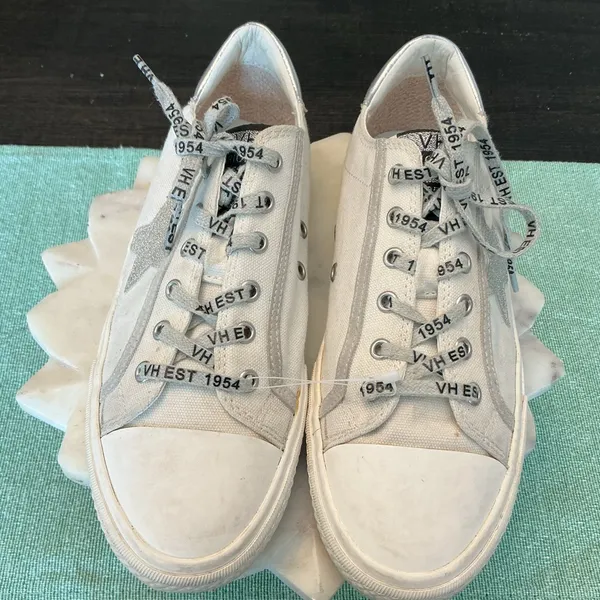 Vintage Havana VH EST 1954 White Silver Star Sneakers Size 8 - Image 3