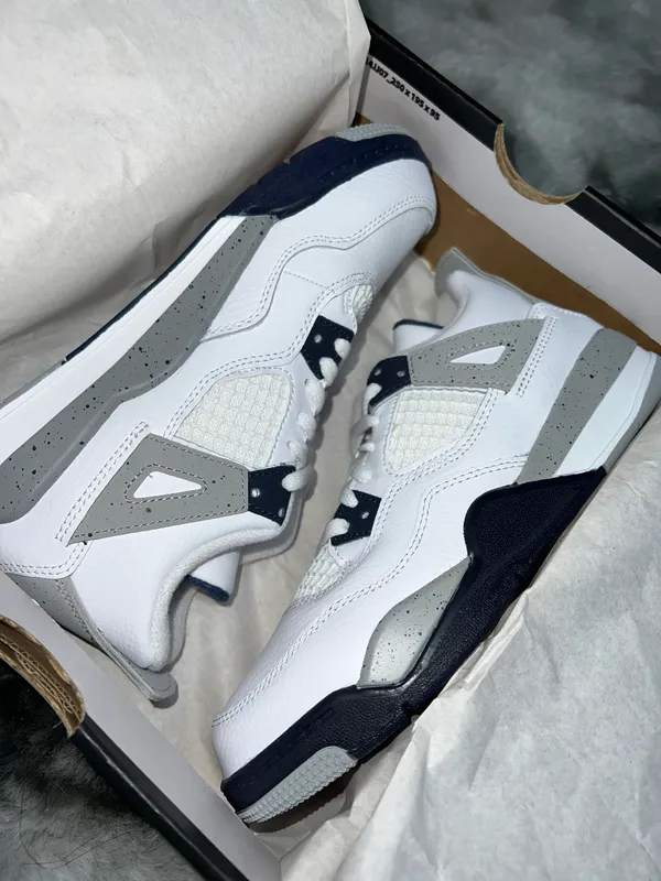 Jordan 4 Retro - Image 2