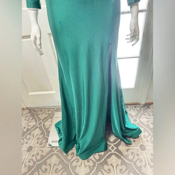 ATRIA COUTURE Long Forest Green Evening/Formal Dress Size Large P-35 - Image 7