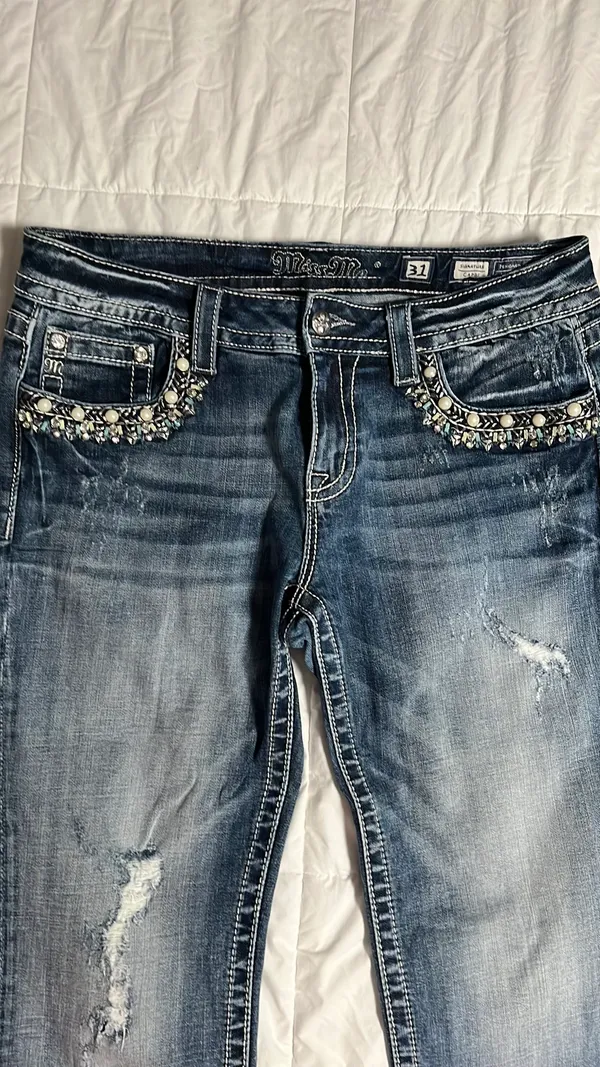 Miss Me Capri Jeans - Image 4