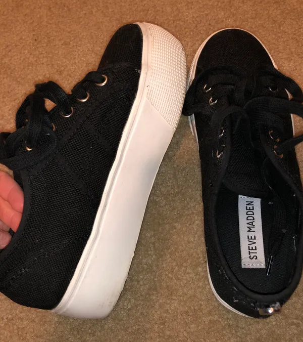 Steve Madden Black Platforms - Image 3