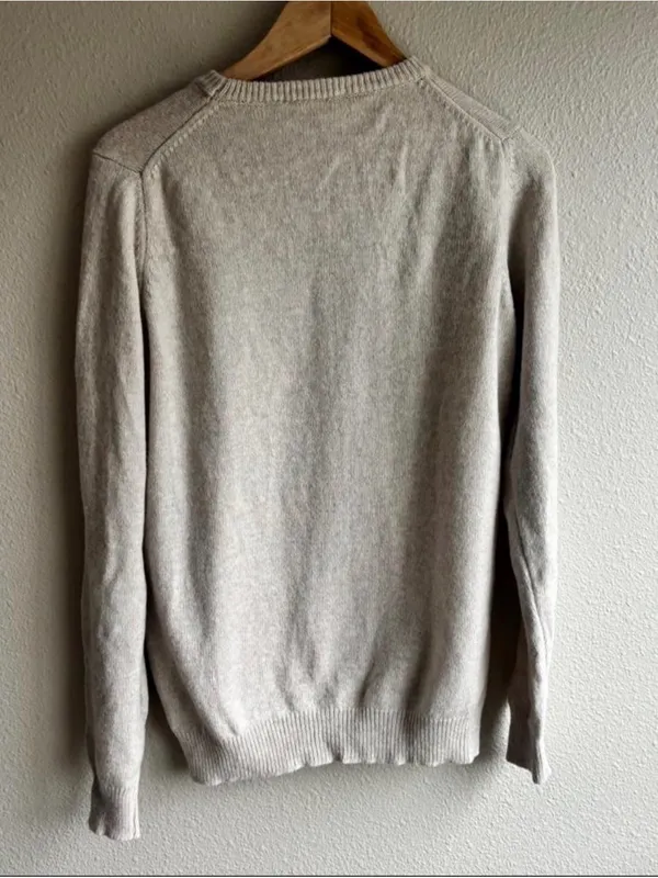 Wool Crewneck Women's Sweater in Light Gray - Image 5