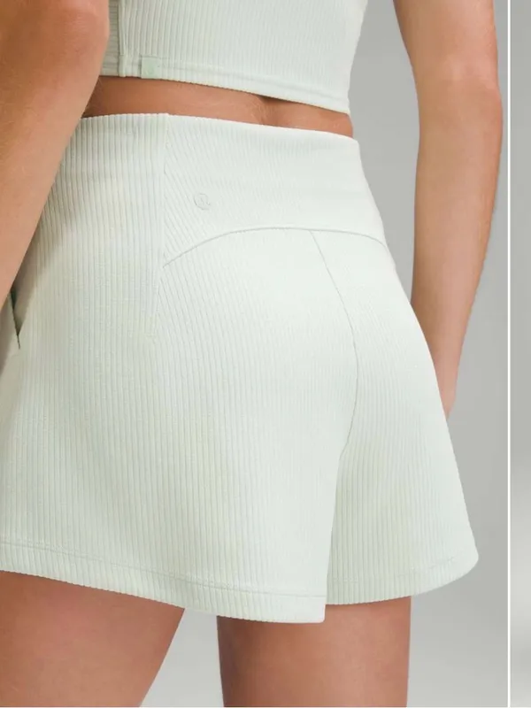 Lululemon softstreme ribbed 2 in shorts - Image 2