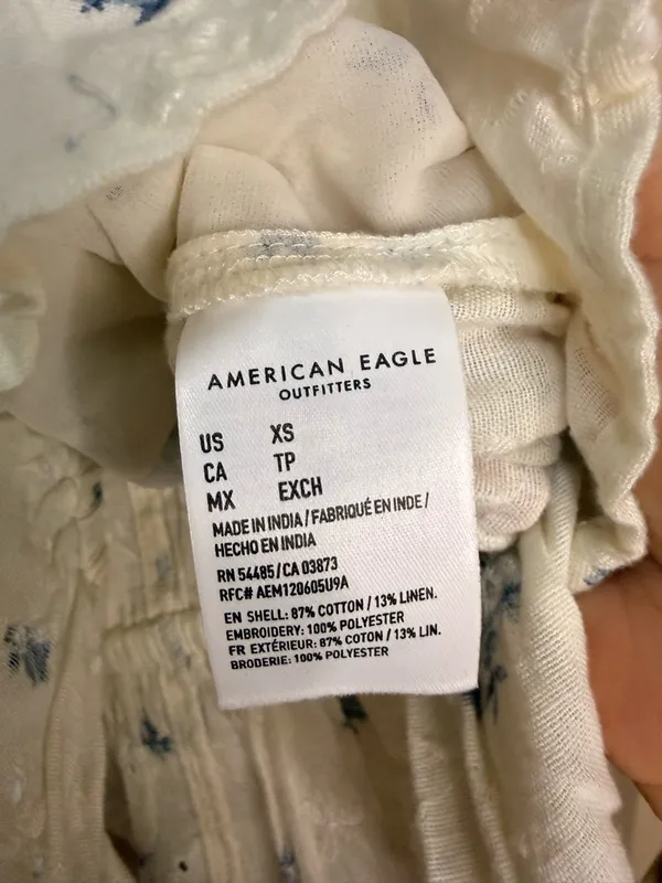 American Eagle Floral Crop Top - Image 4
