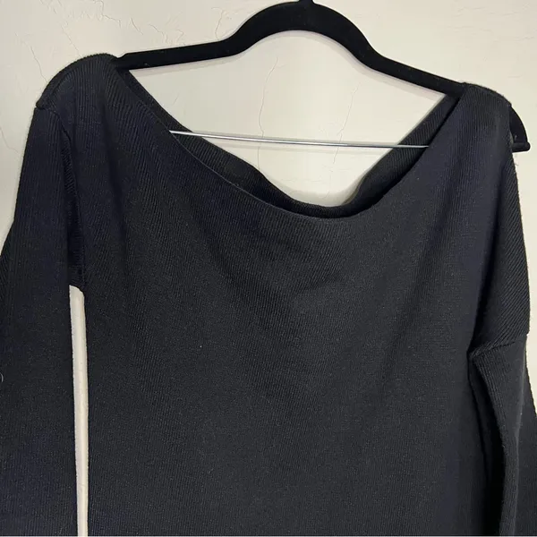 Tobi Olivia One Side Sleeve‎ Black Off Shoulder Ribbed Sweater Mini Dress - Image 5