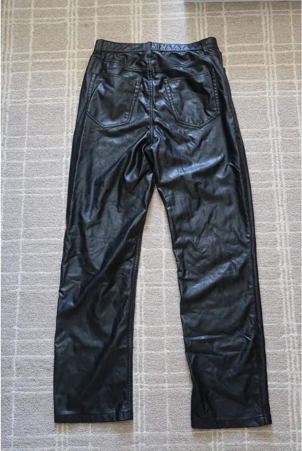 Abercrombie 90s Straight Ultra High-Rise Vegan Leather Pants - Image 3