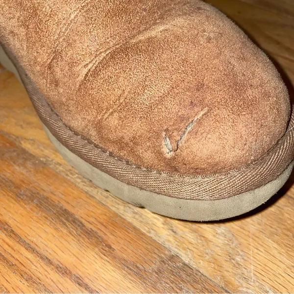 UGG Classic Short Chestnut Brown Size 8 - Image 5