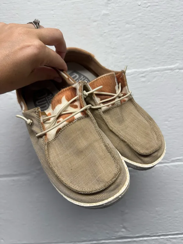 Hey Dude Wendy Cow Pieced Shoes - Image 7