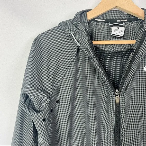 Nike Gray Check Vapor Lightweight Running Athletic Jacket M - Image 3