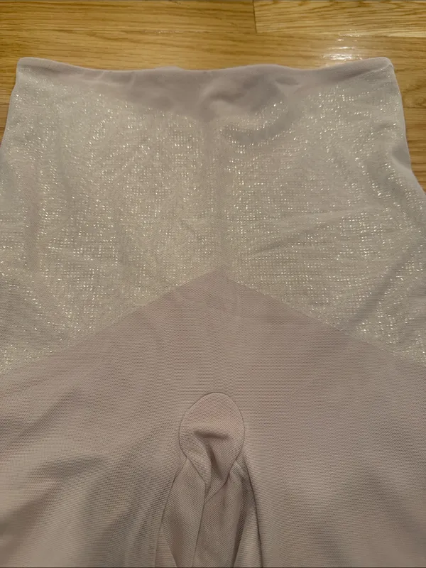 Star by Spanx firm control lady luxe high waisted shapewear size medium. - Image 2