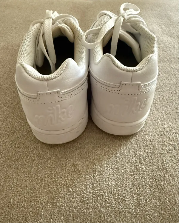 Nike Shoes - Image 3
