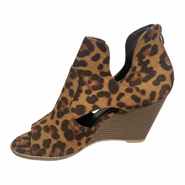 Leopard heels brand new size 8 Brown - Image 2
