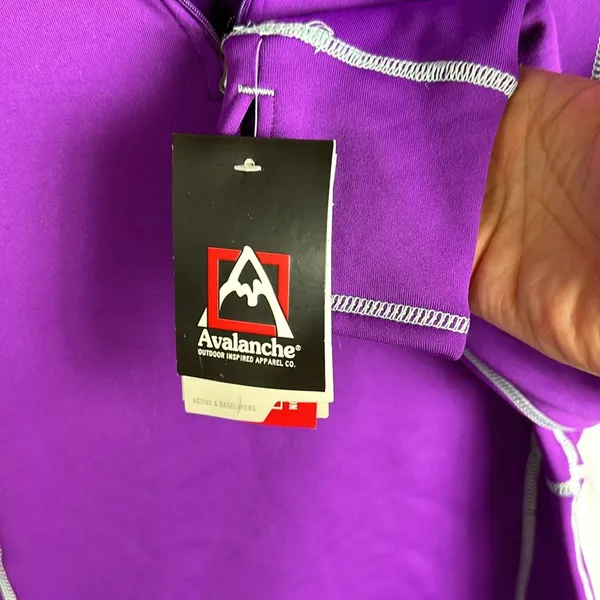 Avalanche Outdoor Women's Quarter Zip Pullover Purple Size Medium - Image 7