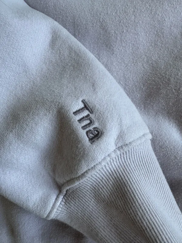 Aritzia TNA Sweatshirt - Image 4